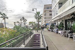 Eb4a - Frontline Beach City Apartment