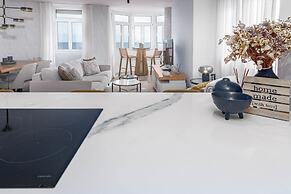 Eb4a - Frontline Beach City Apartment