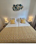 Inf1.1d Modern City Flat Near Beach & old Town