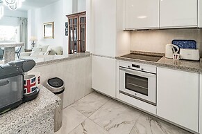 Rg325 - Great 2 Bed Apt, Close to Puerto Banus