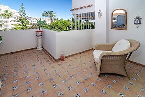 Rg325 - Great 2 Bed Apt, Close to Puerto Banus