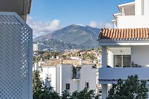 Rg325 - Great 2 Bed Apt, Close to Puerto Banus