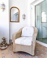 Rg325 - Great 2 Bed Apt, Close to Puerto Banus