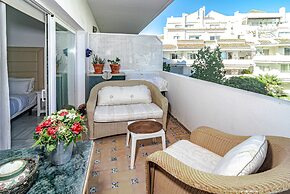 Rg325 - Great 2 Bed Apt, Close to Puerto Banus