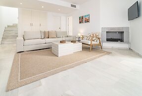 Lnm5.30 - Great Location With Private Roof Terrace