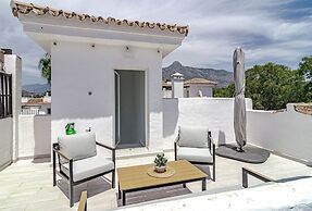 Lnm5.30 - Great Location With Private Roof Terrace