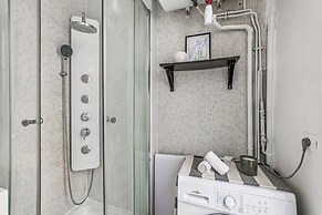 Bright 1BR Steps from Canal Saint-Martin