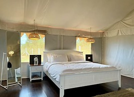 Click Collection Serenity Retreat