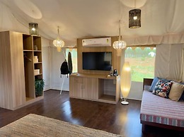 Click Collection Serenity Retreat