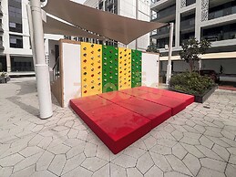 Zapbed-Modern Studio Petalz By Danube