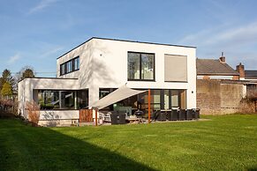 Luxury Villa Close to Maastricht