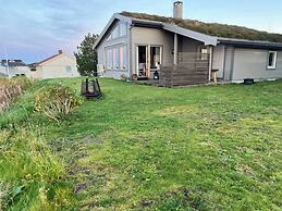 Cheerful Cabin With Sauna and Great Views