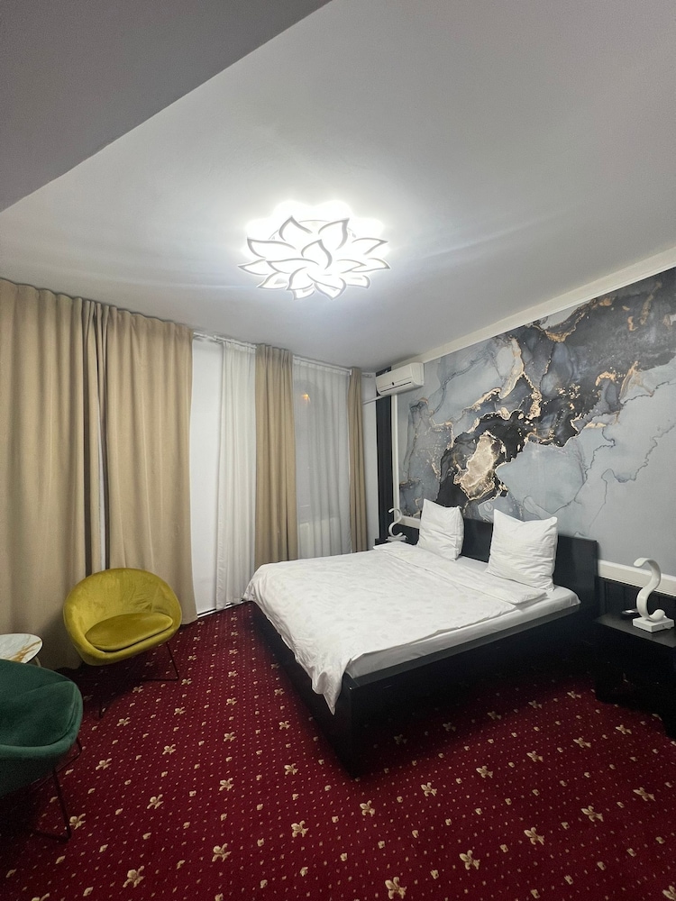 Hotel EvoZava Central
