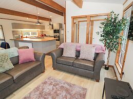Cedar Lodge