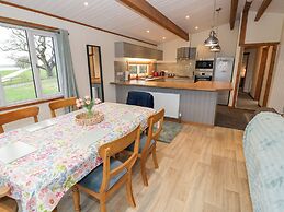 Cedar Lodge