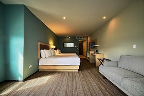 Wyndham Garden Saltillo