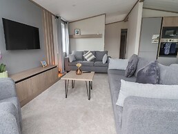 Cedar Lodge 2 Bedrooms