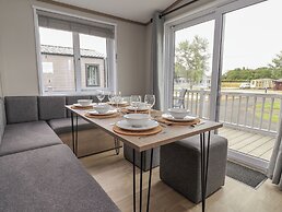 Cedar Lodge 2 Bedrooms