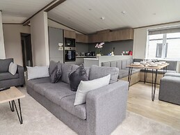 Cedar Lodge 3 Bedrooms
