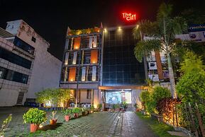 The Cliff Hotel