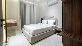 Luxury two bedroom Apartment Al Rawdha