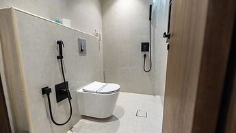 Luxury two bedroom Apartment Al Rawdha