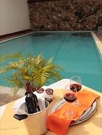 Hotel Dinastia Real