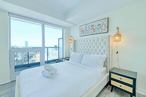 The Dundas Suites