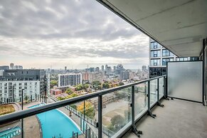 The Dundas Suites