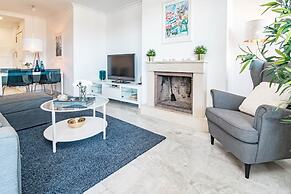 Sat2 - Modern 2 Bedroom Apartment With Ocean View