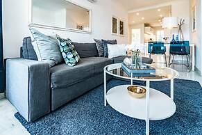 Sat2 - Modern 2 Bedroom Apartment With Ocean View