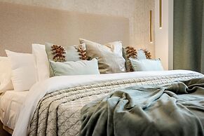 AB3 - Spacious Holiday Home, Puerto Banus