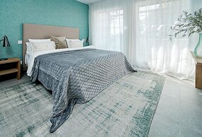 AB3 - Spacious Holiday Home, Puerto Banus