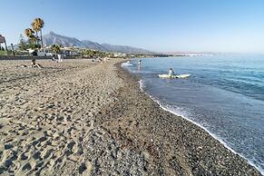 AB3 - Spacious Holiday Home, Puerto Banus