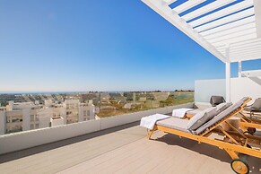 Lm3.52b- Spacious Duplex Penthouse With Panoramic