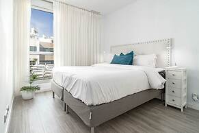 Lm11.1a- Modern Flat, Amazing Views