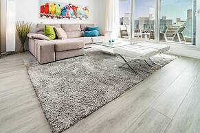Lm11.1a- Modern Flat, Amazing Views