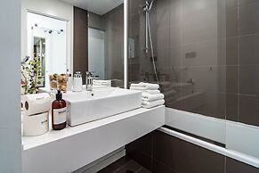 Lm11.1a- Modern Flat, Amazing Views