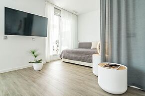 Lm11.1a- Modern Flat, Amazing Views