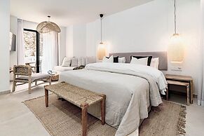 A3- Seaclub Suites by Roomservices