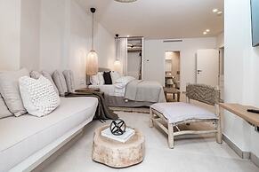 A3- Seaclub Suites by Roomservices