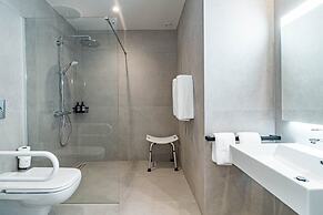 A5- Seaclub Suites by Roomservices