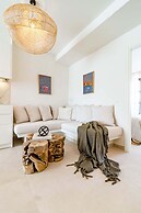 A8- Seaclub Suites by Roomservices
