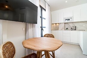 A7- Seaclub Suites by Roomservices