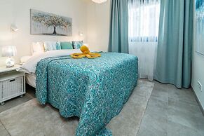 Inf26h- Comfortable and Spacious City Apartment
