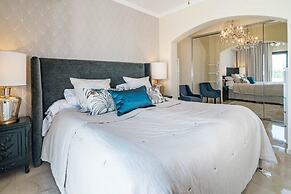 LAG - Spacious Townhouse With Private Jacuzzi