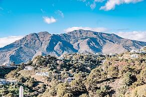 Lae11.2d - Large Terrace With Stunning Views