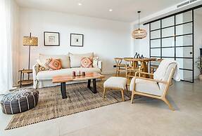 Lae11.2d - Large Terrace With Stunning Views