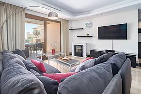 Bp7c.2a Beachfront Penthouse With Private Pool