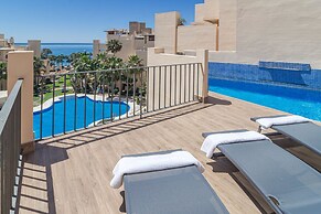 Bp7c.2a Beachfront Penthouse With Private Pool